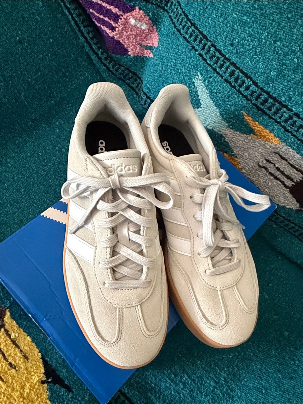 adidas Women's Cream Suede Sneakers with Gum Outsole, women’s size 9, men’s 7.5